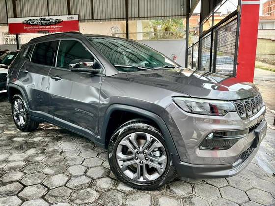 JEEP COMPASS 1.3 T270 TURBO FLEX LONGITUDE AT6